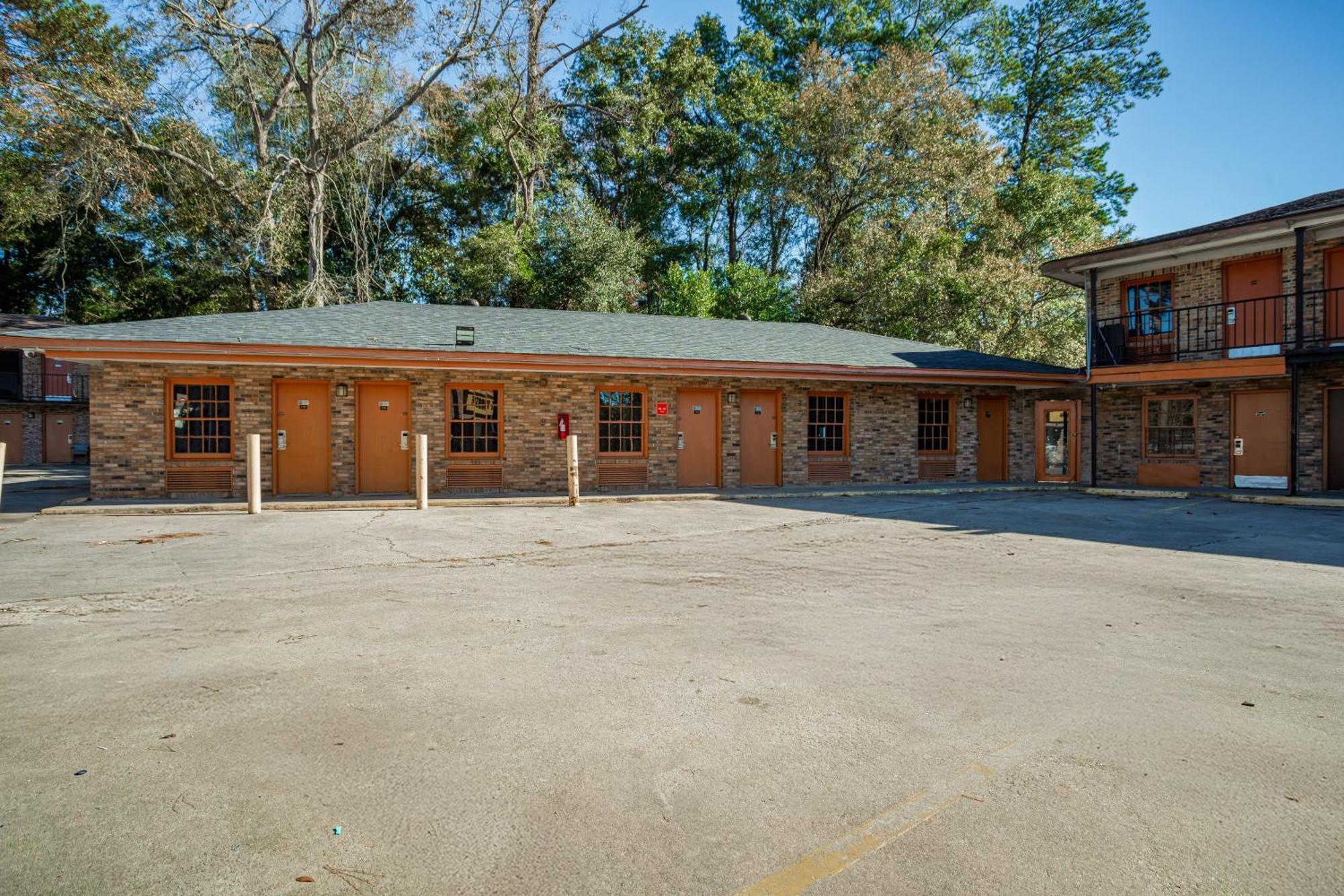 Southern Inn By Oyo Walterboro I-95 Exterior photo
